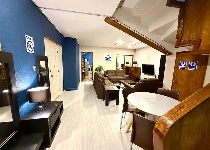 Hotel Hostel R&A