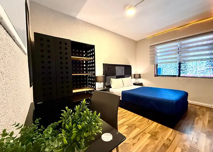 Hotel Hostel R&A *
