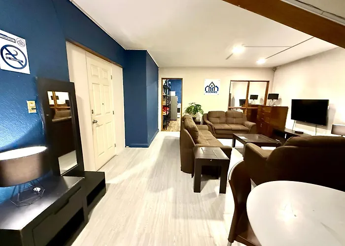 Hostel R&A Hotel *
