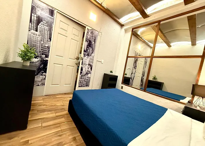Hotel Hostel R&A *