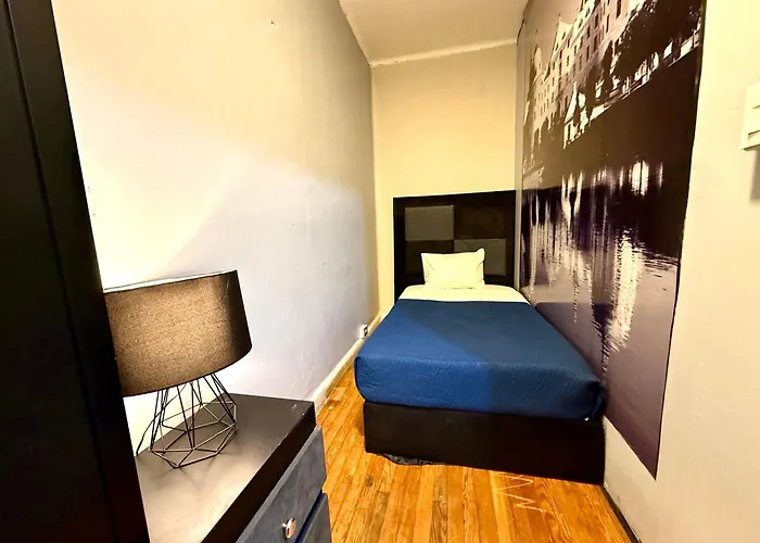 Hotel Hostel R&A